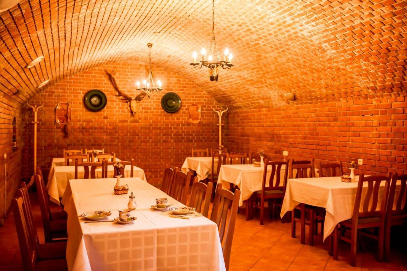 Nosztalgia Vendeghaz Hotel Zalaegerszeg Luaran gambar