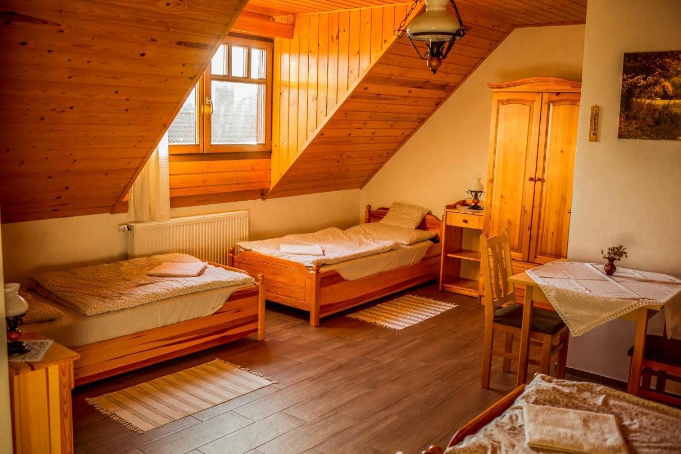 Nosztalgia Vendeghaz Hotel Zalaegerszeg Luaran gambar