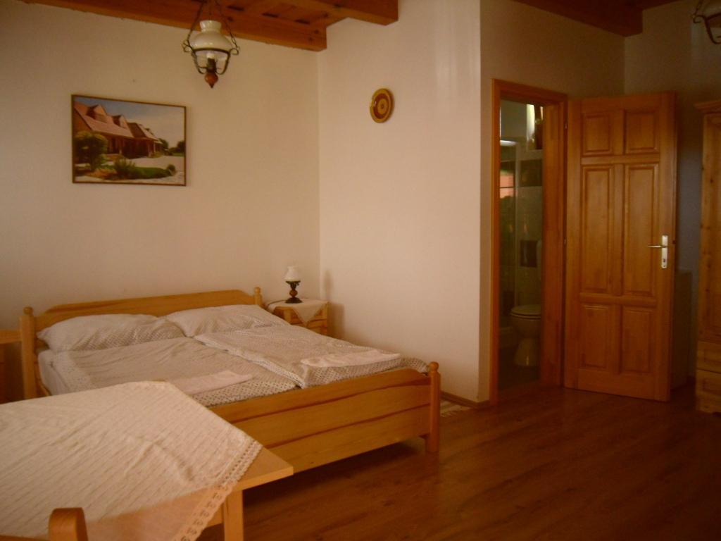 Nosztalgia Vendeghaz Hotel Zalaegerszeg Bilik gambar
