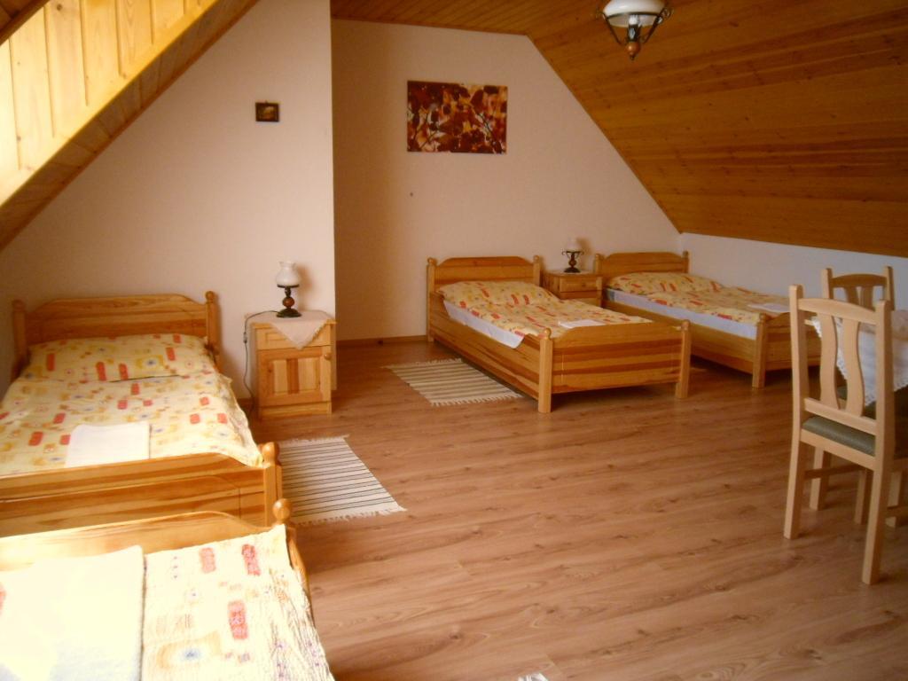 Nosztalgia Vendeghaz Hotel Zalaegerszeg Bilik gambar